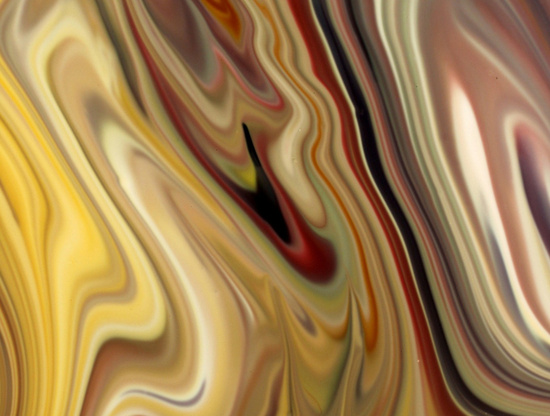 Exprimer son désir à un homme par SMS : subtil ou cash ?